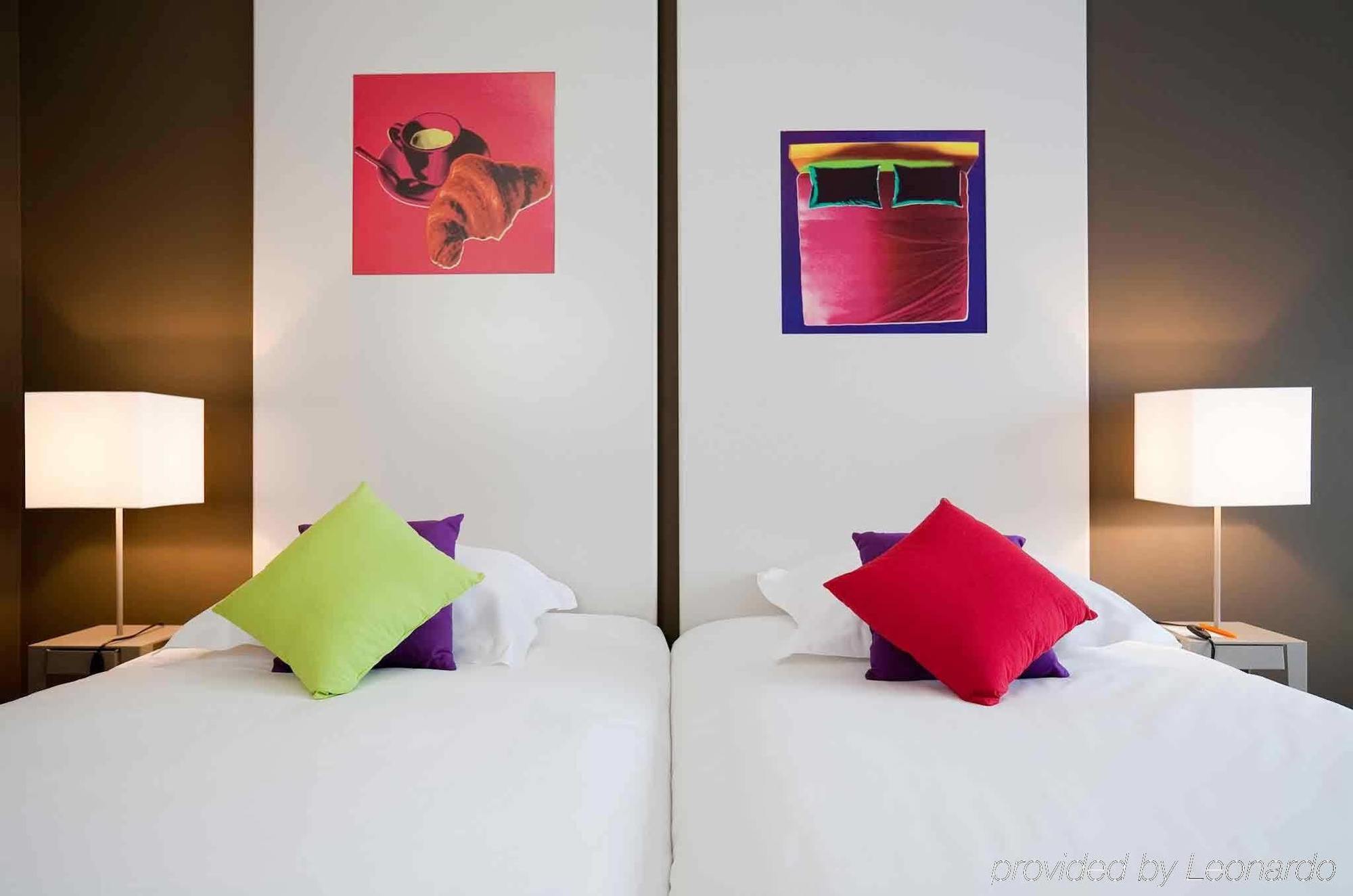 Hotel Ibis Styles Annemasse Genève Ambilly Zimmer foto
